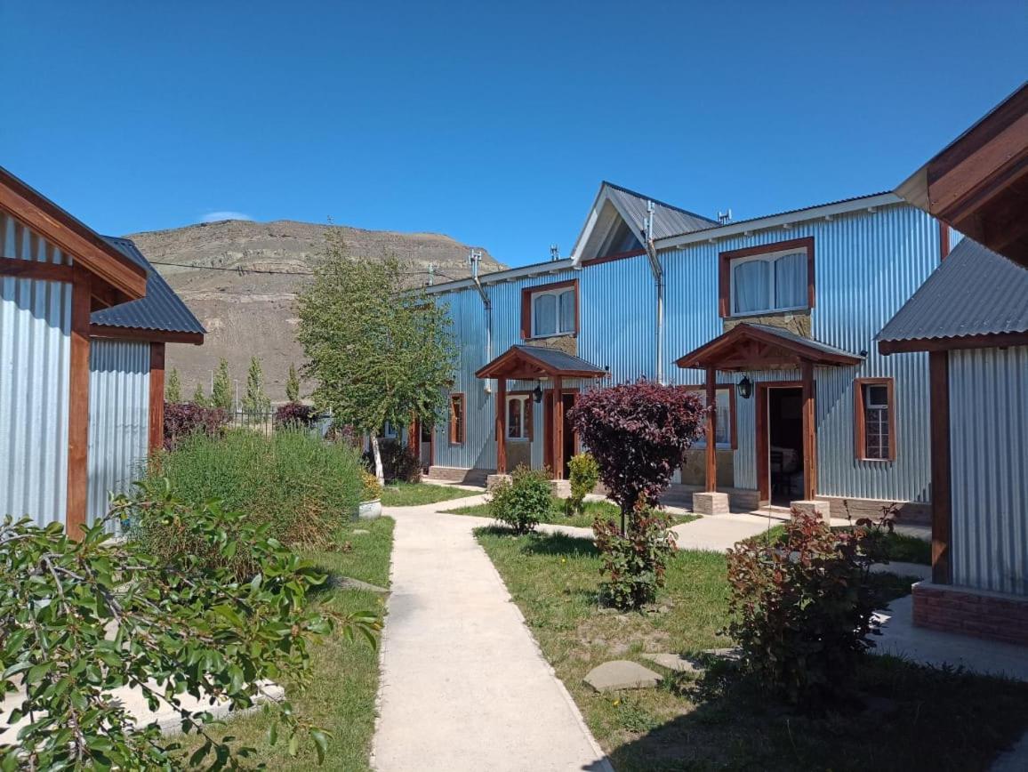 Uaken Cabanas El Calafate Esterno foto