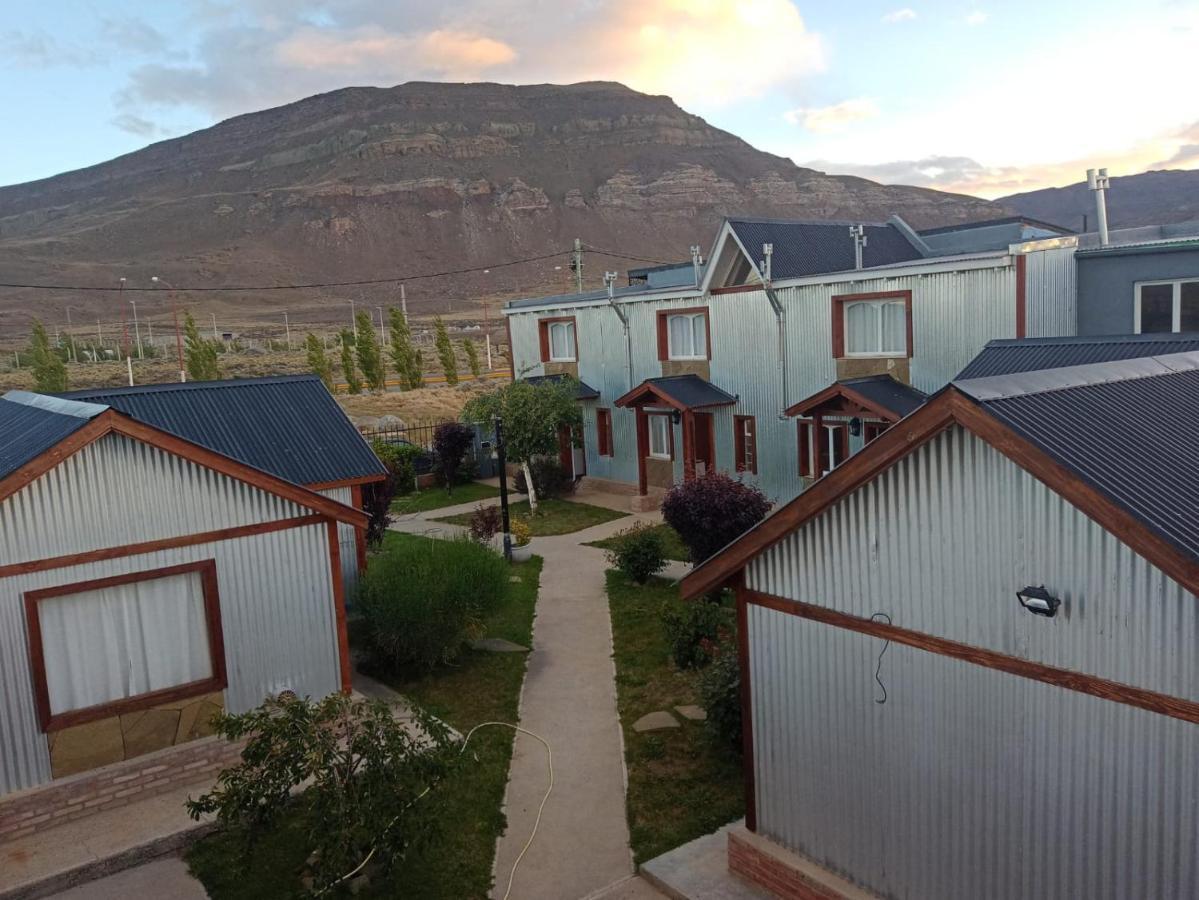 Uaken Cabanas El Calafate Esterno foto