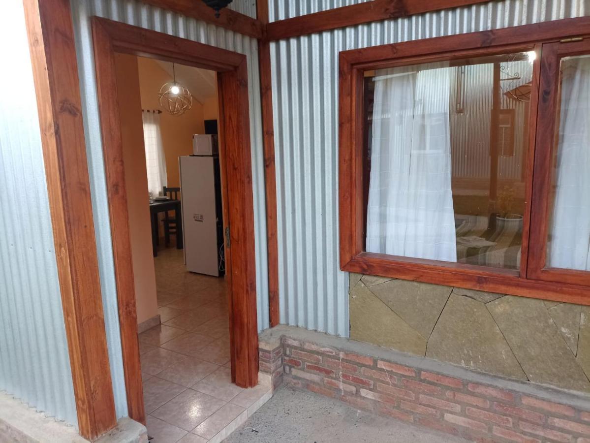 Uaken Cabanas El Calafate Esterno foto