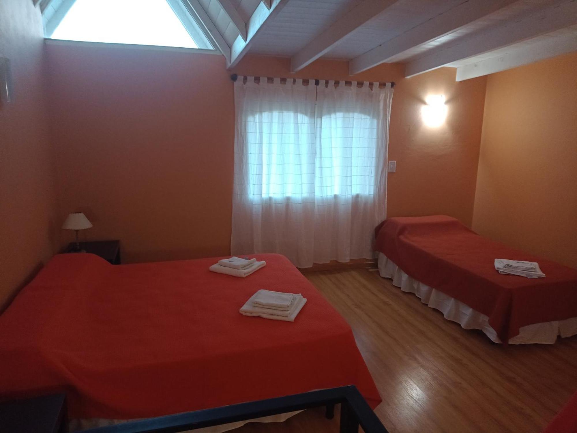 Uaken Cabanas El Calafate Esterno foto