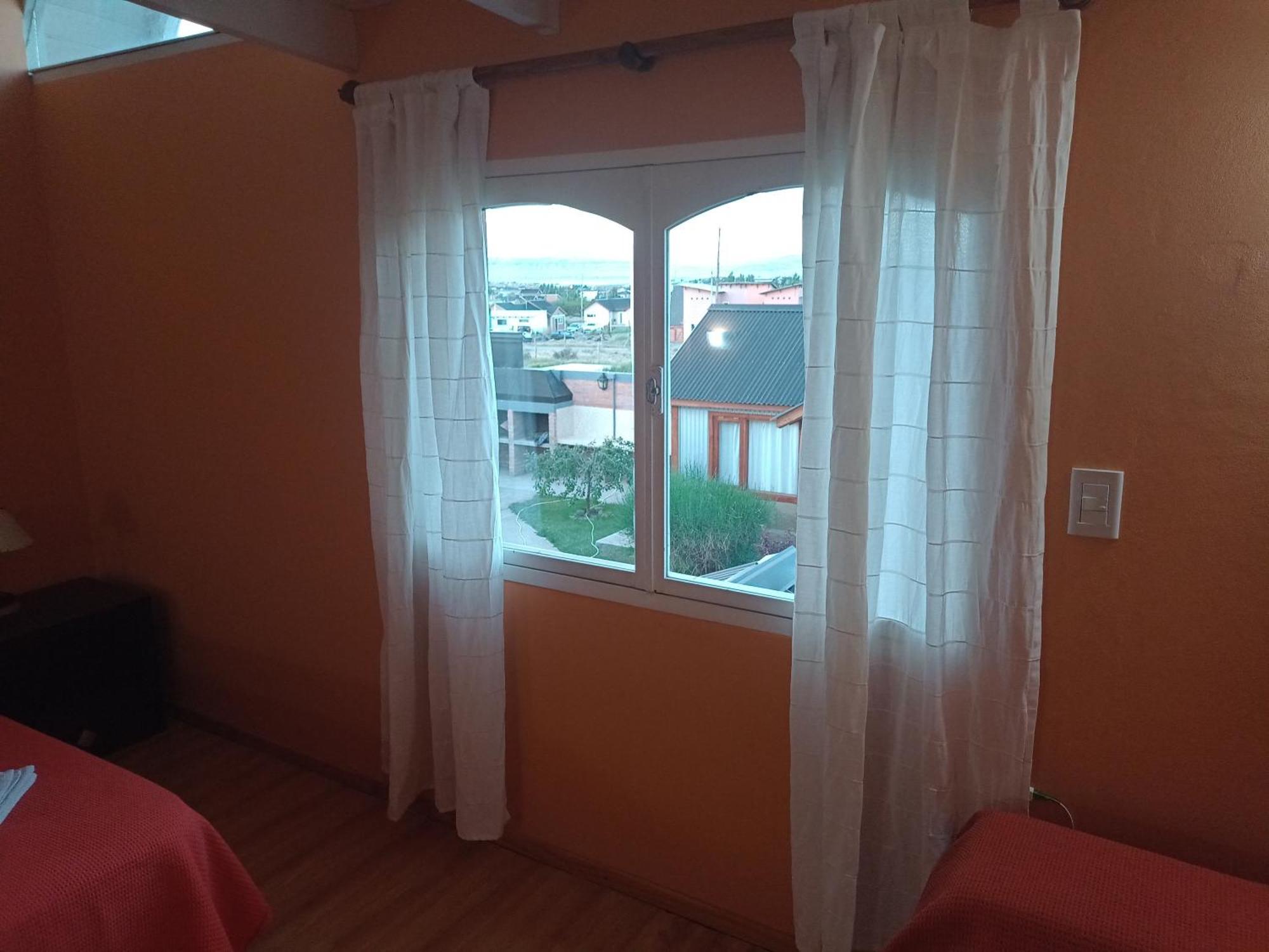 Uaken Cabanas El Calafate Esterno foto